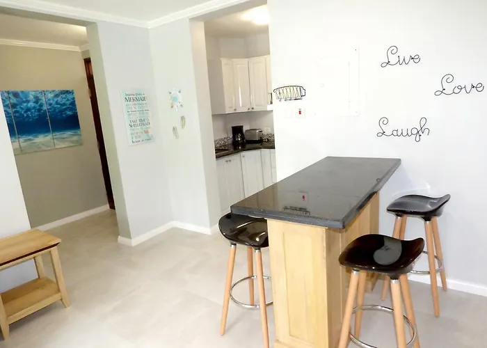 Aparthotel One Bedroom A22 4*